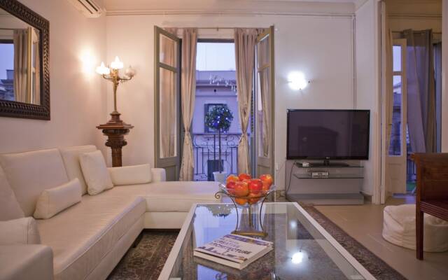 Watermelon - Platinum Apartment