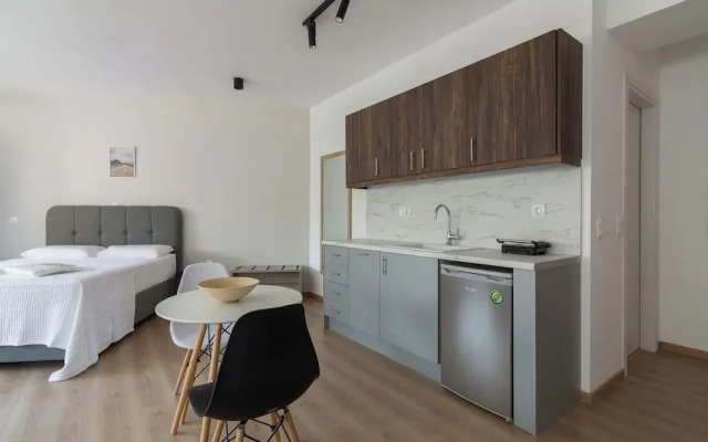 Leochares Lifestyle Apartments