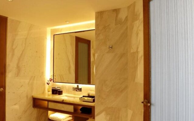 Yibin Celebrity City Hotel