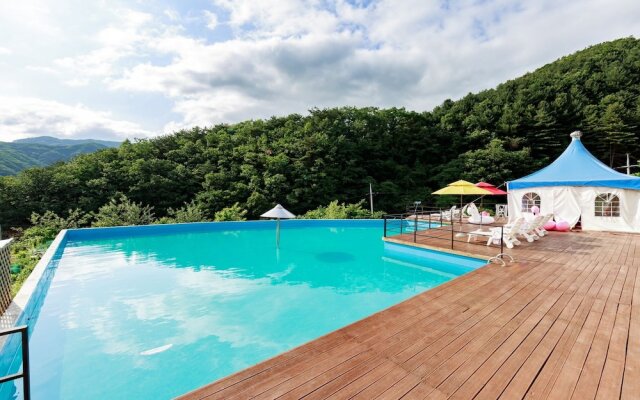 Gappyeong Lolofole Pension