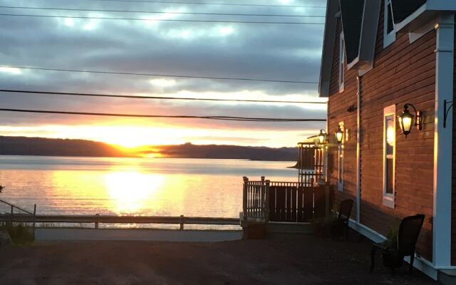 Inn By The Bay