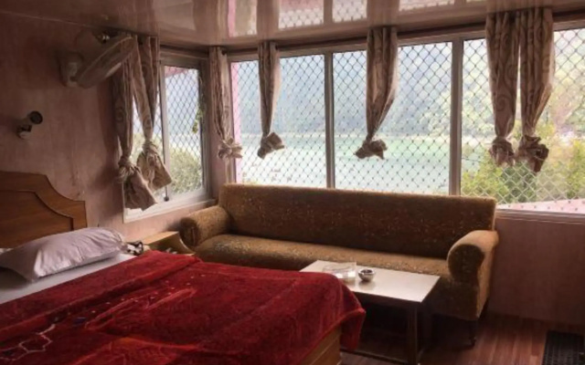 Hotel Capri