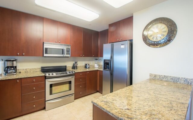 Sea Breeze 1002 Penthouse