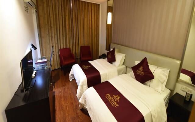 Magnotel Hotel·Linyi Yinan Huashan Road