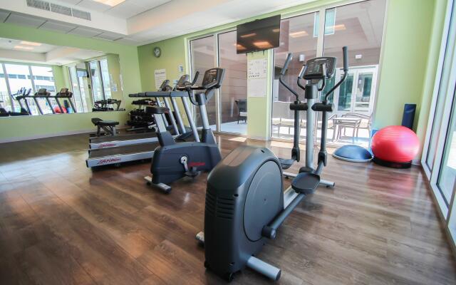 Holiday Inn Express & Suites Miami Airport East by IHG