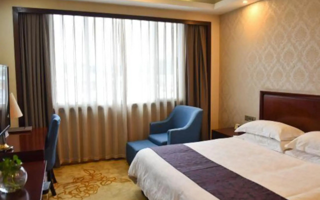 Hequn Hotel