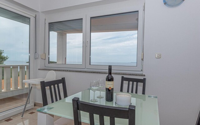 Beautiful Apartment in Primosten With Wifi and 1 Bedrooms