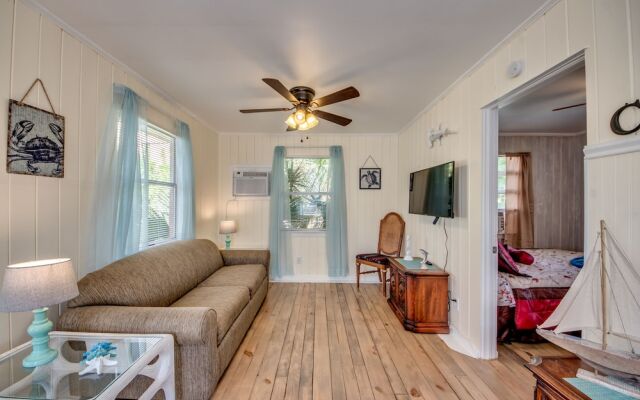 Honeymoon Bungalow - Roelens Vacations