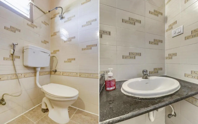 Oyo 24355 Sb Residency