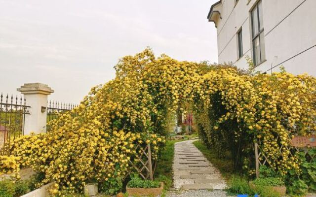 Yumo Boutique Guesthouse