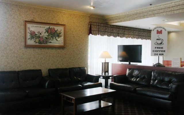 Metro Plaza Hotel