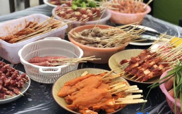 Jiuhuashan Jiuyi Youxuan Homestay (Meat Body Palace Branch)