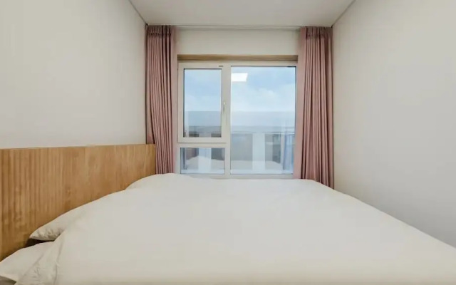 Just Spring, Daebudo