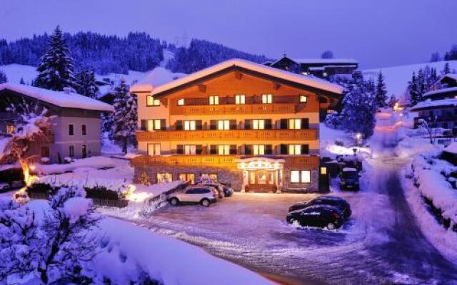 Hotel  Alpenland