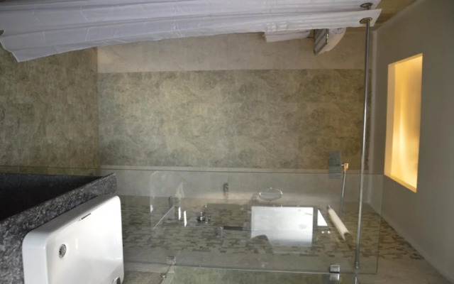 Amrapali Residency