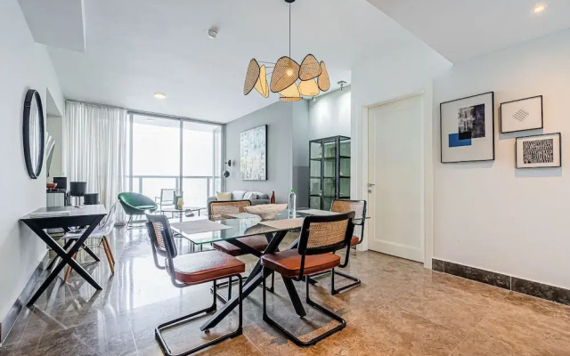 w Comfy 1BR w Fantastic Balcony in YOO