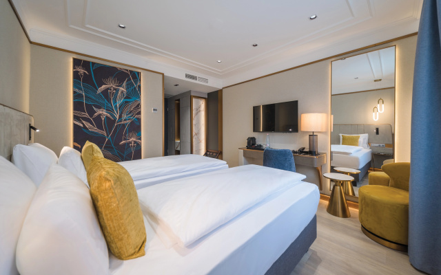 La Prima Fashion Hotel