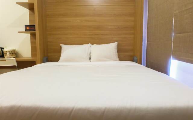 Modern Studio Apartment 27 On Top Of Green Pramuka Mall