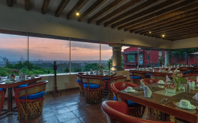 Villa San Jose Hotel and Suites