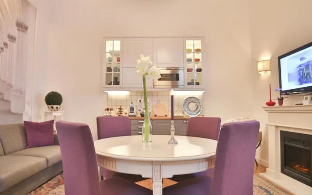 Nadi's Home – Heart of Budapest