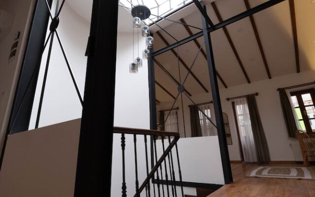 Penthouse in the Heart of Pera