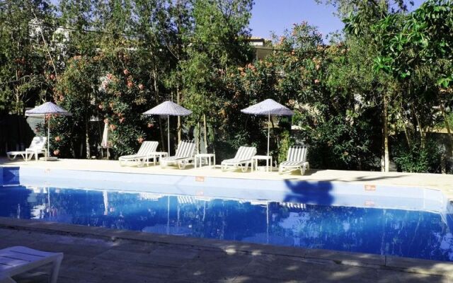 Hotel Tropicana