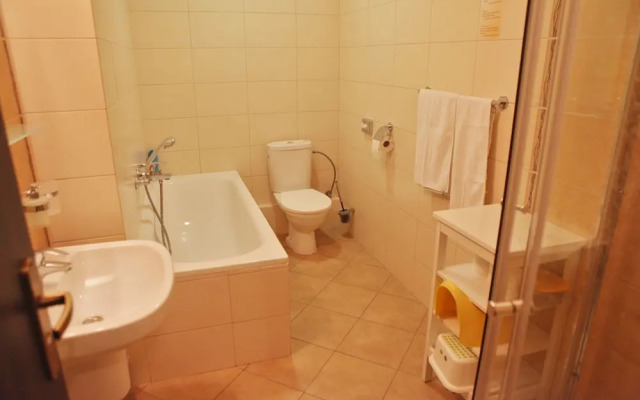 Apartment Gino Besenova