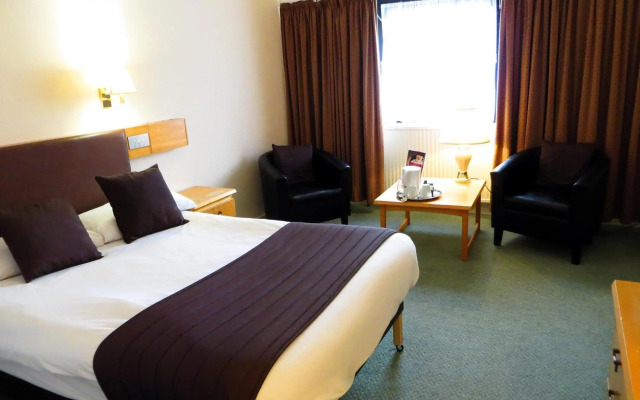 The Waterside Hotel