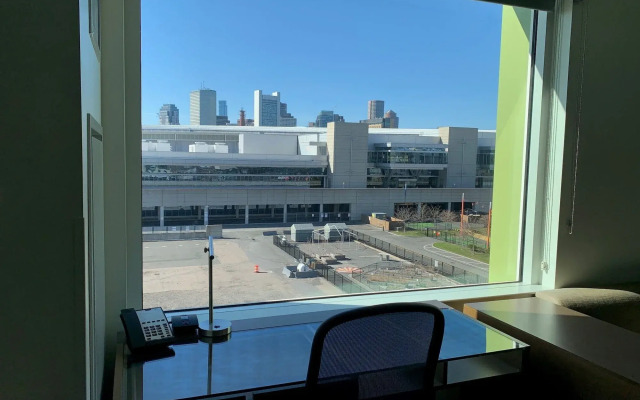 Aloft by Marriott, Boston Seaport District