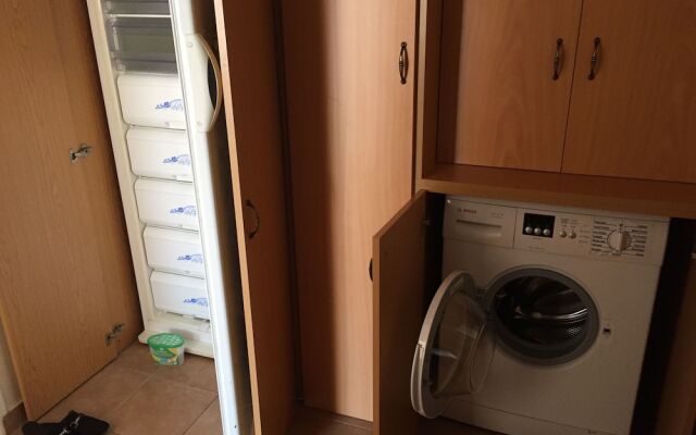 Beautiful Spacious 2-bed Apartment in Xylofagou