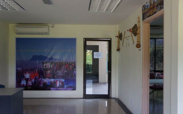 OYO 89988 Tambunan Rafflesia Hotel