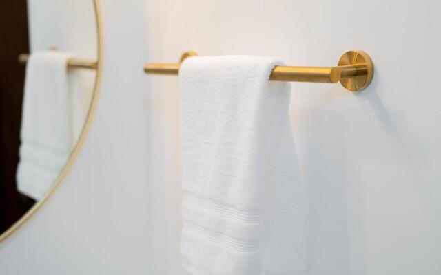 Lovely Oasis on Tunnel Vision Trail