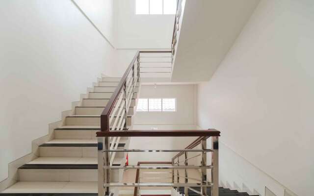 RedDoorz near Simpang Patal Palembang