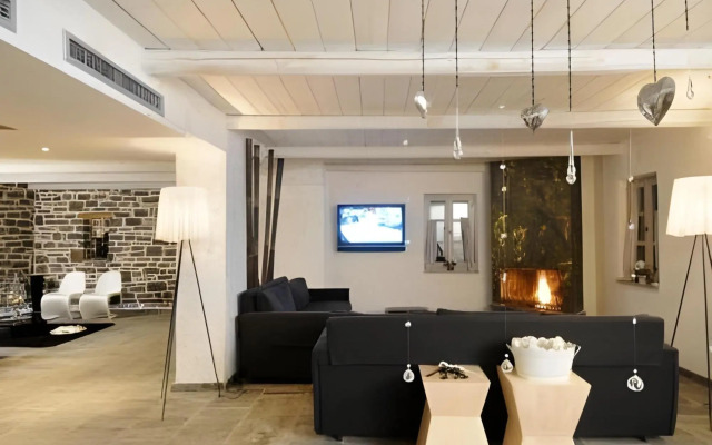 Mikro Papigo 1700 Hotel & Spa