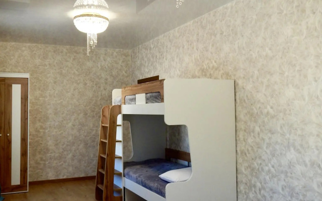 Уманский дом Семь Башен