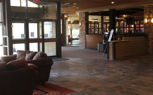 Walking Eagle Inn & Lodge