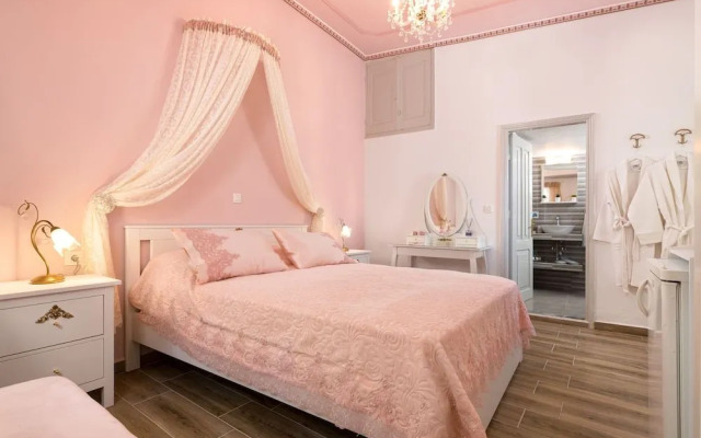 Marikas Deluxe Rooms