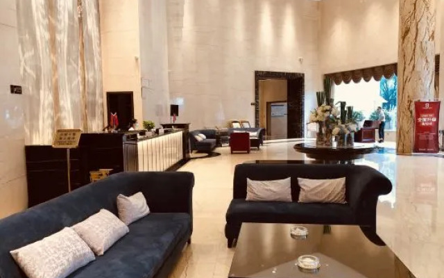 Yingjiang Triumph Hotel