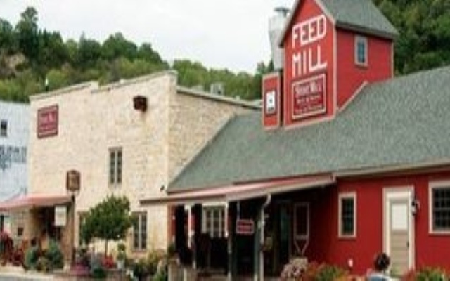 Stone Mill Hotel & Suites