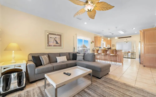 Blue Lagoon Beach House