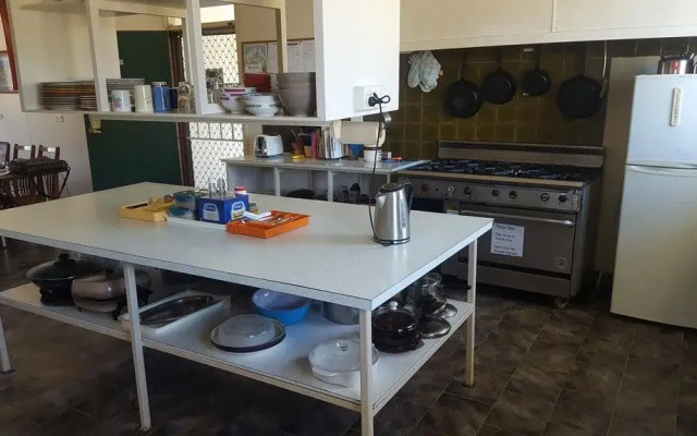 Tingle All Over Budget Accommodation