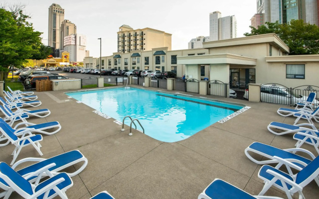 Comfort Inn Fallsview