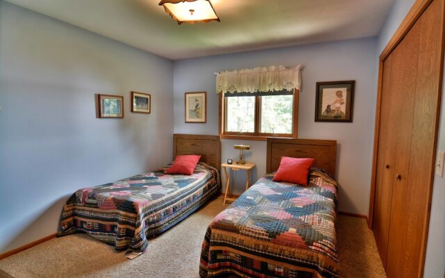 Best Cozy Abode for 12 Over Birkie 4 Bedrooms 2 Bathrooms Condo