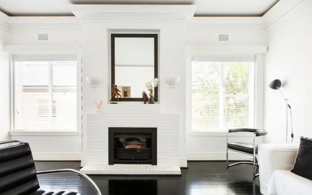 The Double Bay Executive Apartment