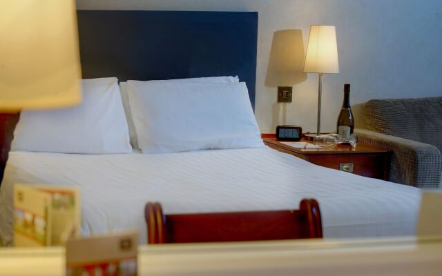 Best Western Plough & Harrow Hotel