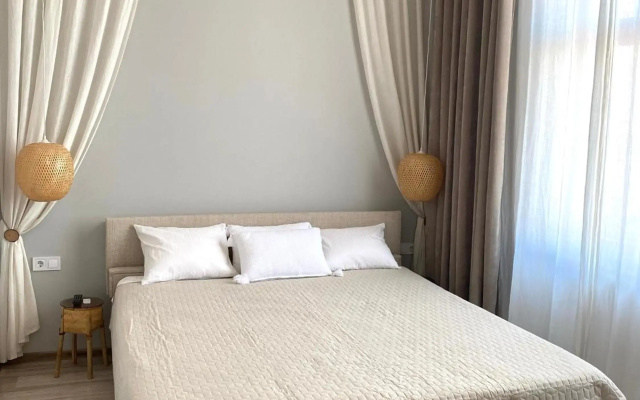 La Strada Apartments