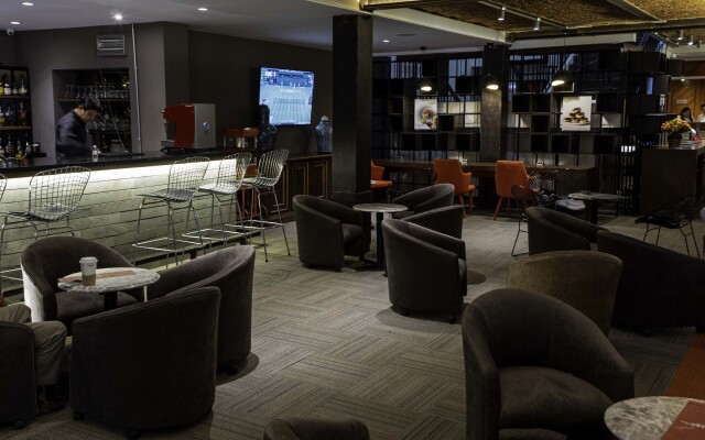Hotel Fenix