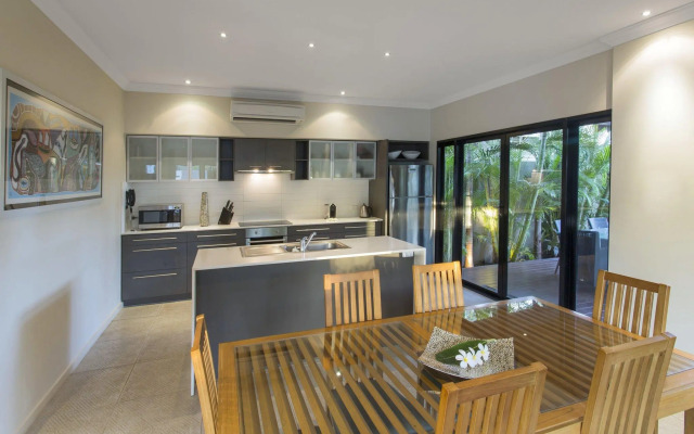 The Pearle of Cable Beach