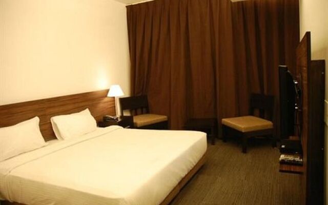 Hotel Red Earth