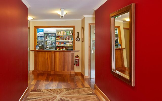 Aoraki Mount Cook Alpine Lodge